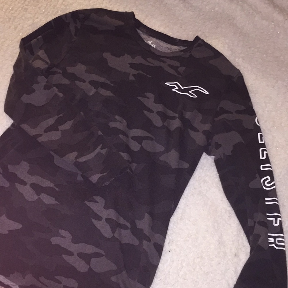 Men Hollister shirt